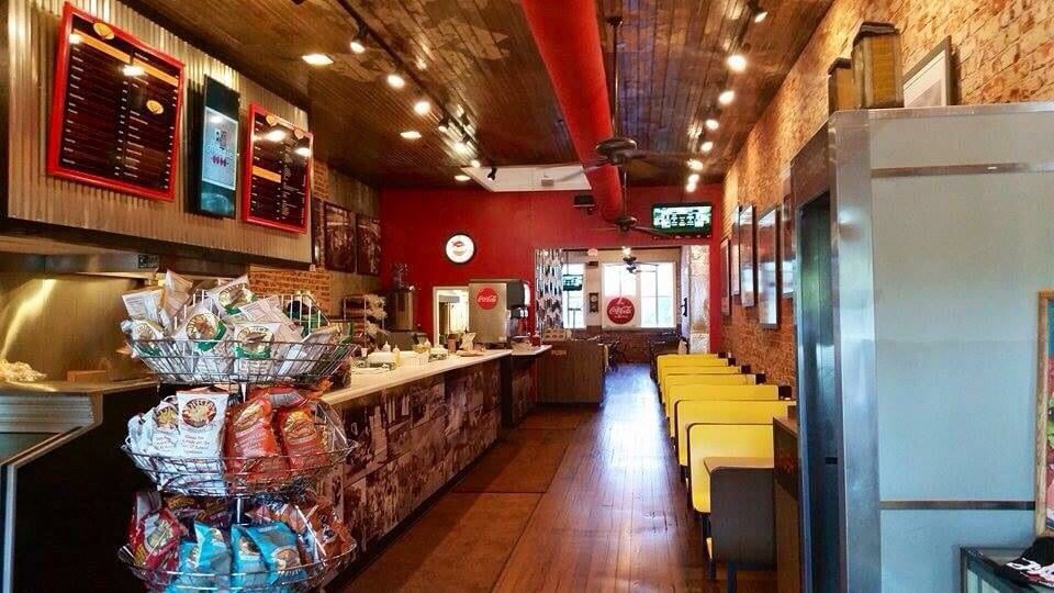 R & M Hoagie Shoppe