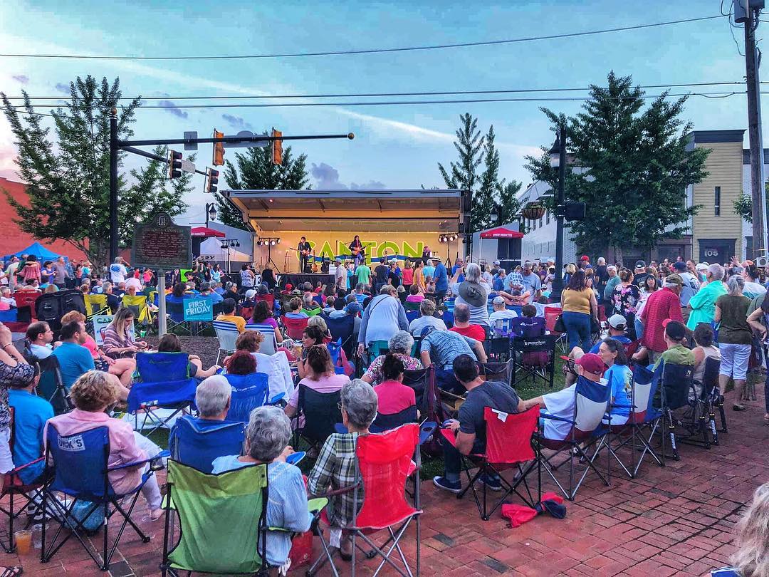 Canton First Friday Crowd